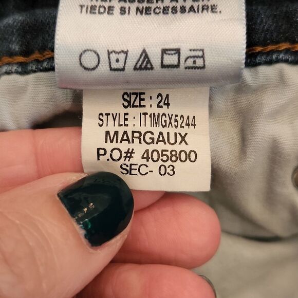 Dark wash vintage reserve straight leg Joe's jeans size 24. - Picture 8 of 11